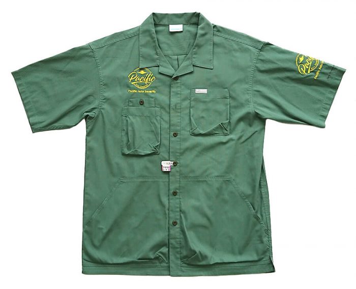 パシフィックオートセキュリティ様のロゴ刺繍入りコロンビア半袖シャツ