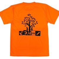 保育園ピコリーノのロゴ入りオリジナルTシャツ