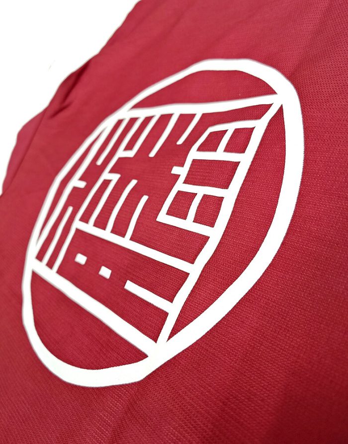 背中へのシルクプリント部分