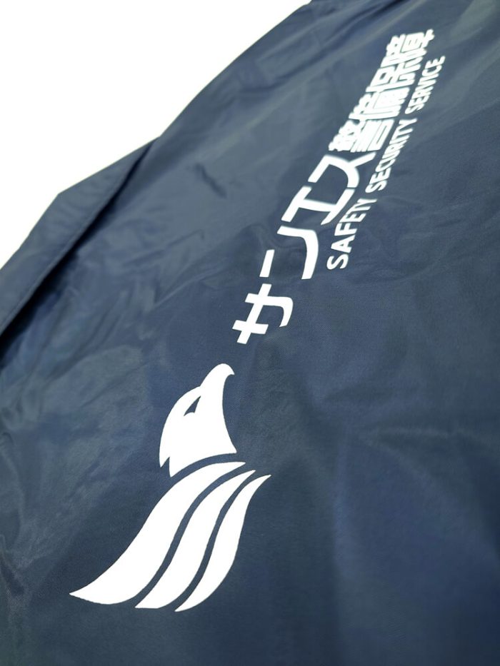 ジャンパーに名入れしたオリジナルプリント部分の拡大アップ