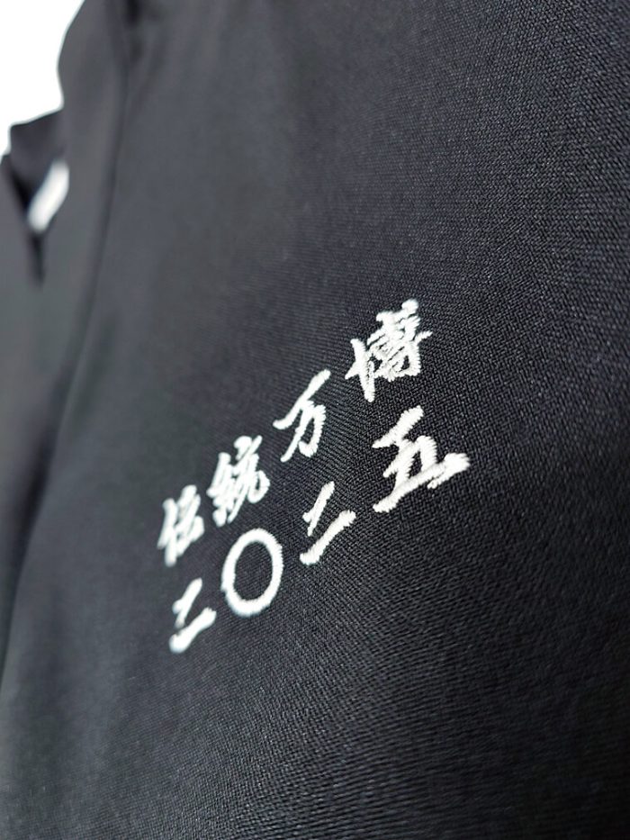 ネーム刺繍部分の超拡大アップ写真