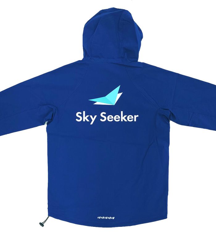 ドローン調査会社・スカイシーカー様のオリジナルロゴ入りナイロンパーカー