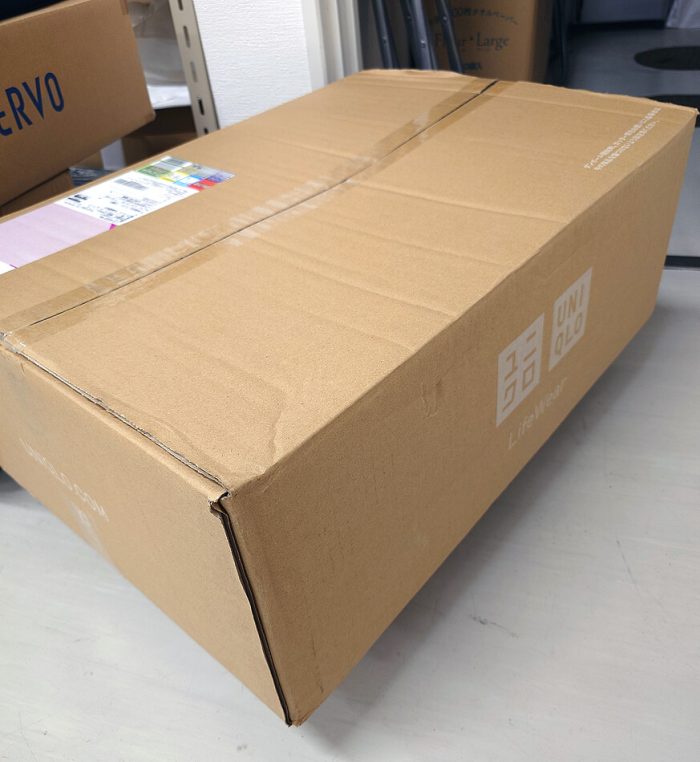 ユニクロダンボールで送っていただいたフリース