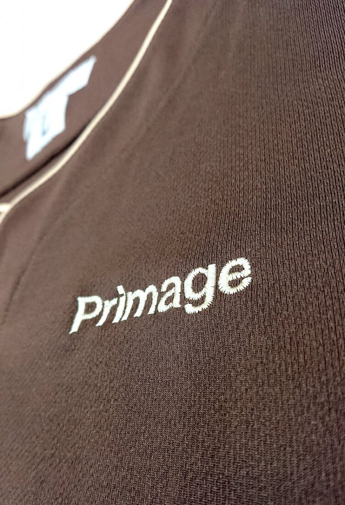 Primage様のネーム刺繍部分の超拡大アップ写真