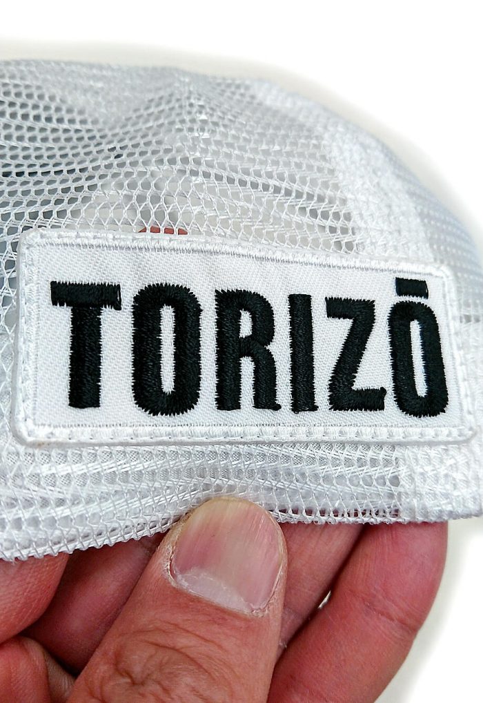 居酒屋とり蔵様のTORIZOのアルファベット文字のネーム刺繍の超拡大アップ写真
